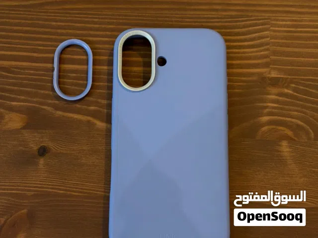 كفر ايفون 16 العادي من يونيك Uniq