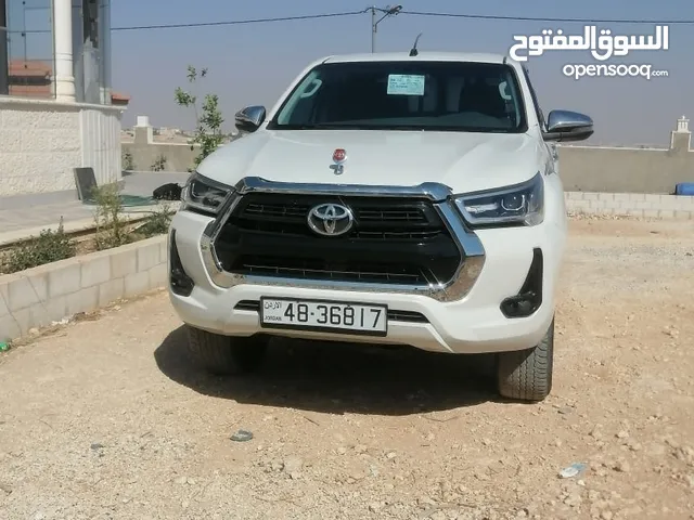 Used Toyota Hilux in Mafraq