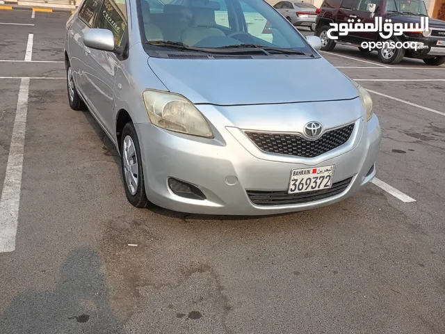 للبيع تويوتا يارس موديل 2010