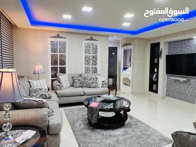200 m2 4 Bedrooms Apartments for Rent in Amman Jubaiha