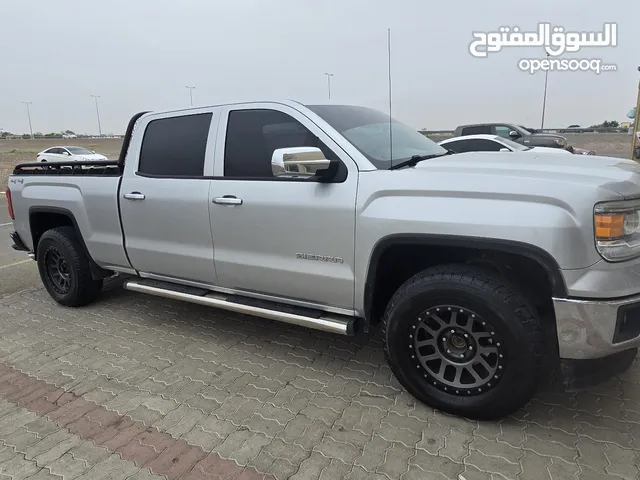 Used GMC Sierra in Al Dhahirah