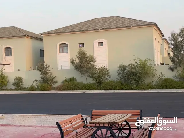 فيلا فئة C 250م