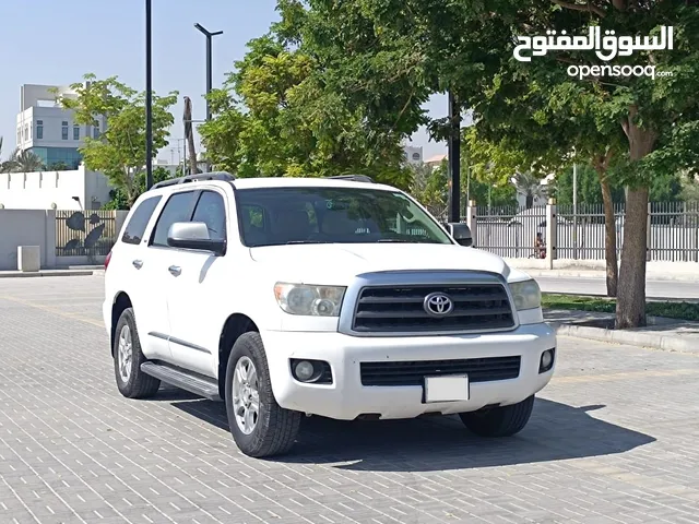 TOYOTA SEQUOIQ 2014 EXCELLANT CONDITION