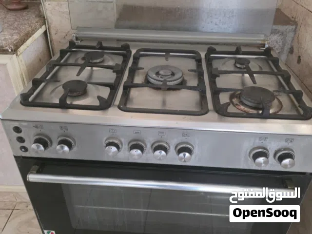 غاز وفرن للبيع