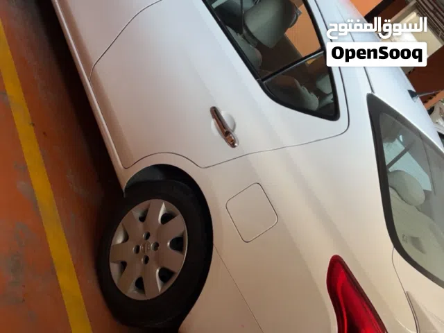 Used Nissan Sunny in Southern Governorate