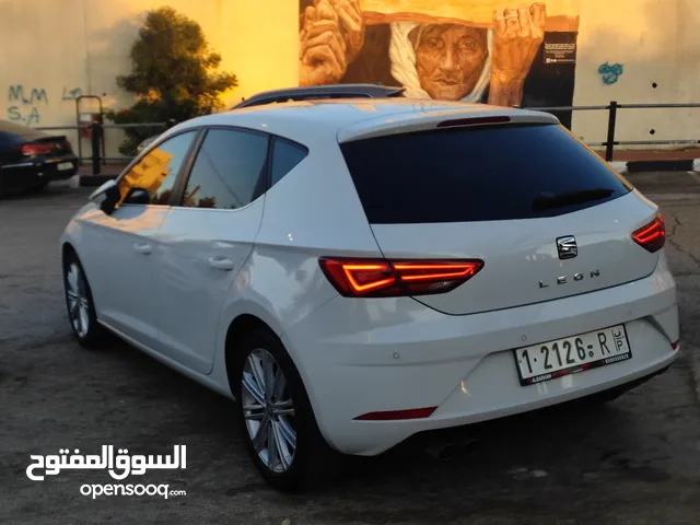 سيات ليون اكسلينس محرك1500تربو بنزين اتوماتيك 150حصان عداد اصلي 75الف كم فقططط