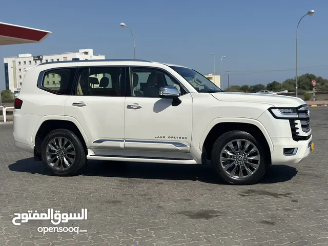 Used Toyota Land Cruiser in Al Batinah