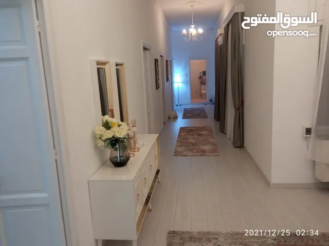 200 m2 4 Bedrooms Apartments for Rent in Tripoli Al Nasr St