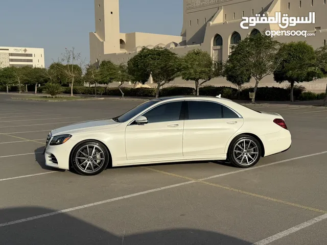 مرسيدس S560 AMG الإيجار اليومي
