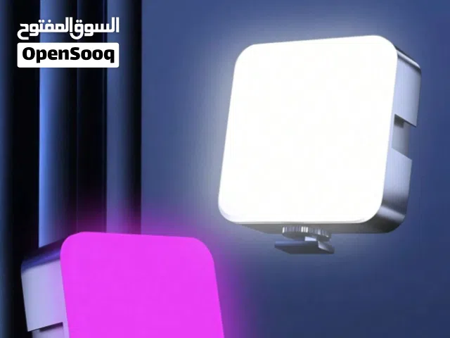 اضاءة متنقلة عشان التصوير بتنشحن عن طريق ال usb c جديدة بسعر 6 دنانير