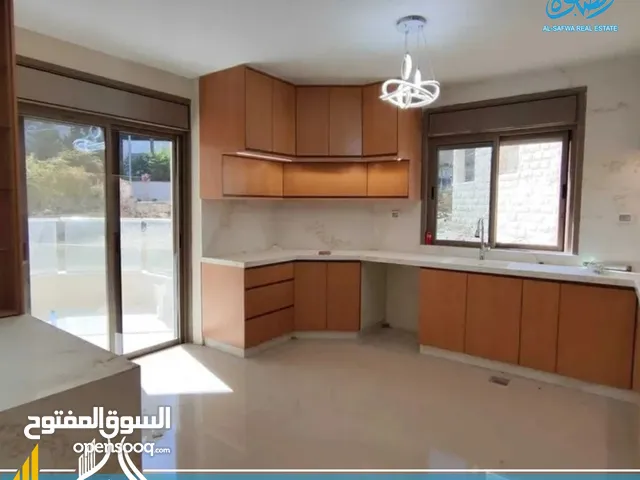 شقه مميزه جديده غير مفروشه للايجار الماصيون قرب فندق الملينيوم