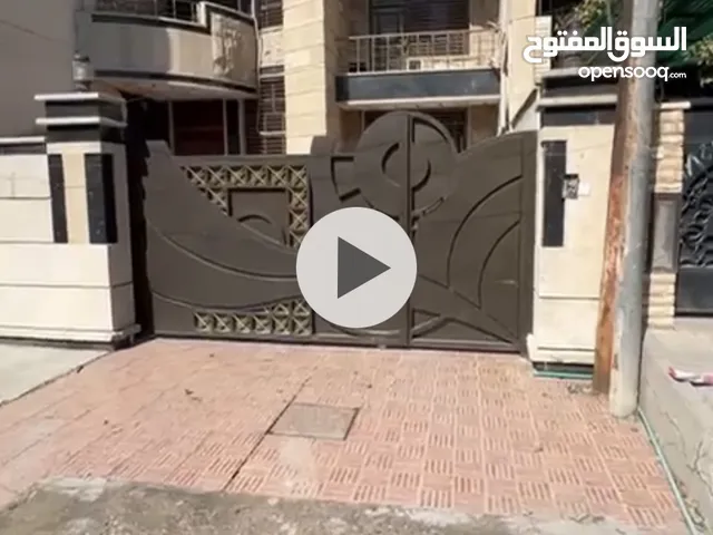 250 m2 4 Bedrooms Townhouse for Rent in Baghdad Daoudi