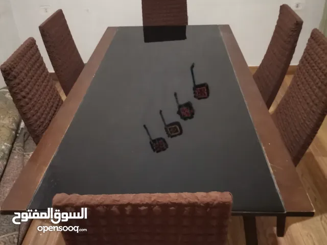 طاولة اكل وبوفيه