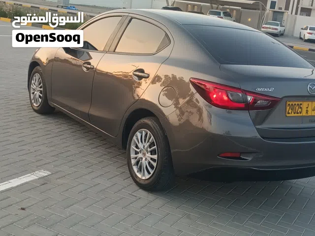 2016 مازدا 2 Sport