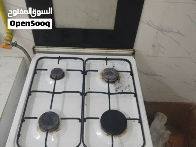 طباخة مع سيلندر
