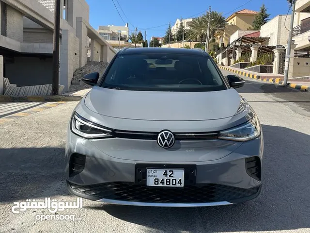 ID4 2021 Pro  أعلى مواصفات  فحص 4 جيد  ماشيه   فقط 18900 ماشيه 43000 اقل سعر في عمان