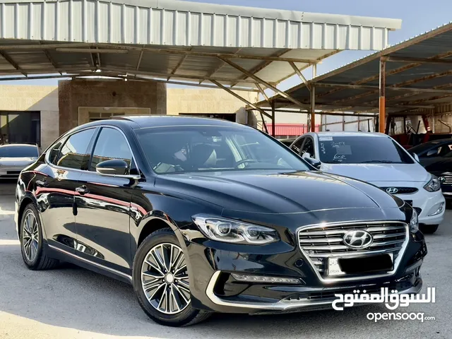 هيونداي أزيرا هايبرد 2018 بانوراما اعلى إضافات