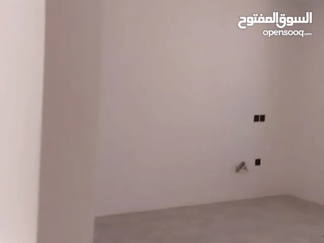200 m2 3 Bedrooms Apartments for Rent in Al Riyadh Al Malaz
