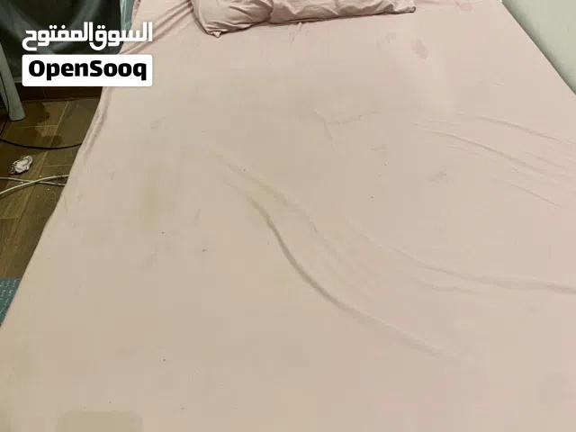 2 سرير  + تسريحة