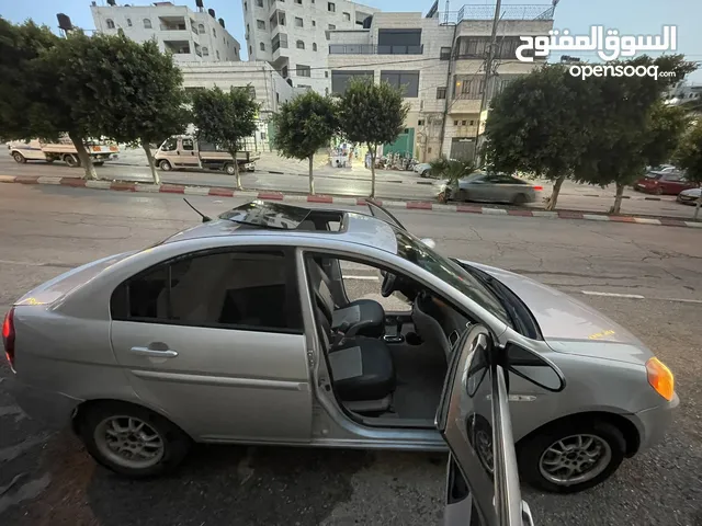 هيونداي اكسنت 2007 داخلية السيارة صلاة النبي مقاعد جلد ولون مميز ونظيفة سيارة مشدشدة