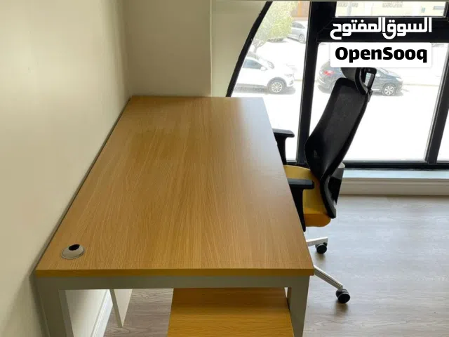 مكتبك الجاهز... خطوة أولى نحو نجاحك المهني!