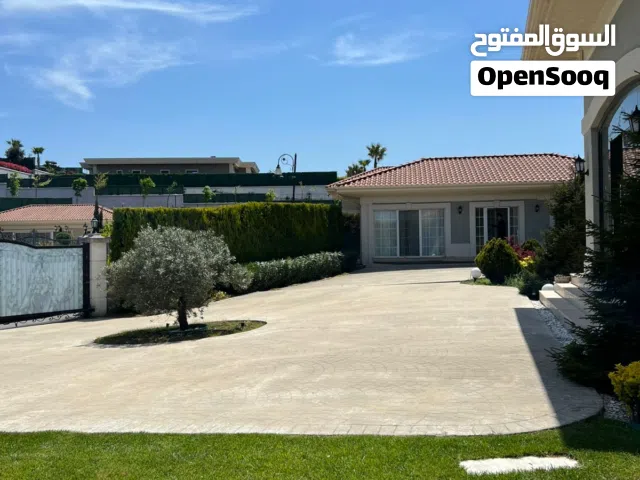 2000 m2 5 Bedrooms Villa for Rent in Istanbul Büyükçekmece