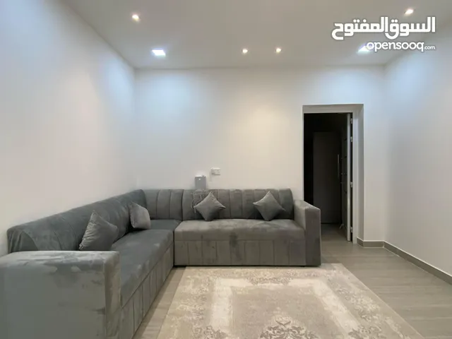 80 m2 1 Bedroom Apartments for Rent in Northern Governorate Madinat Hamad