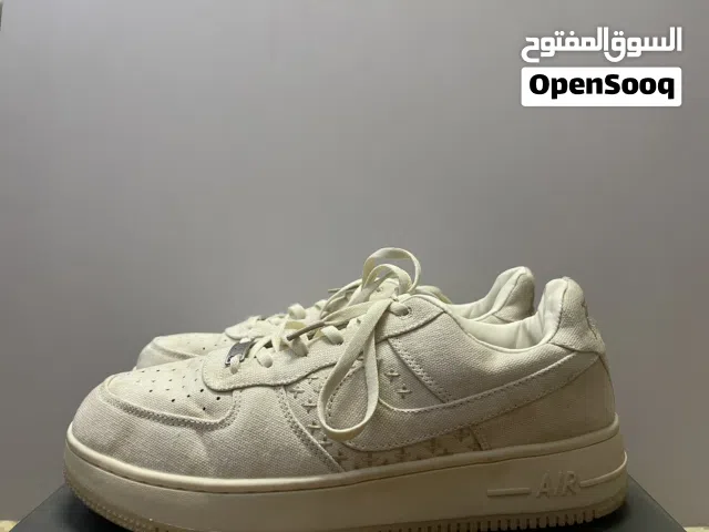 Nike air force 1 (Nai-ke) tan canvas