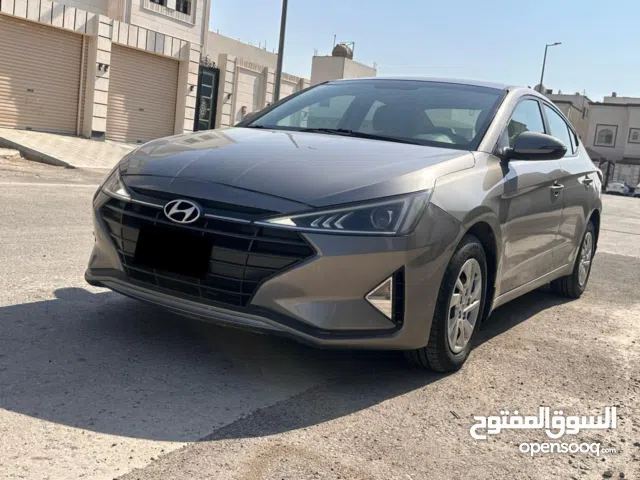 Used Hyundai Elantra in Dammam