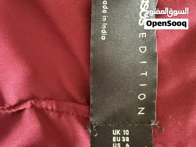 بدلة asos معدسة عنابية
