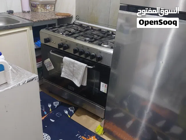 لستوديو للايجار من تاريخ 6/12  الي 9/5