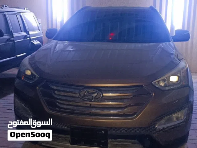 2015 هيونداي سنتافي Standard