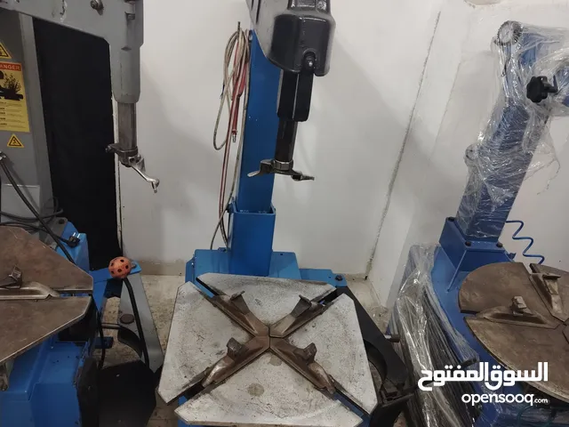 عدة محل بناشر كاملة مكمله وبسعر مغري عدة محل بناشر تبارك الرحمن ماكينة قلاب جنط 24 قلاب تش هواء