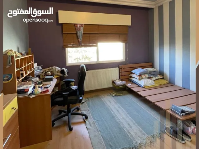 239m2 4 Bedrooms Apartments for Sale in Amman Shmaisani