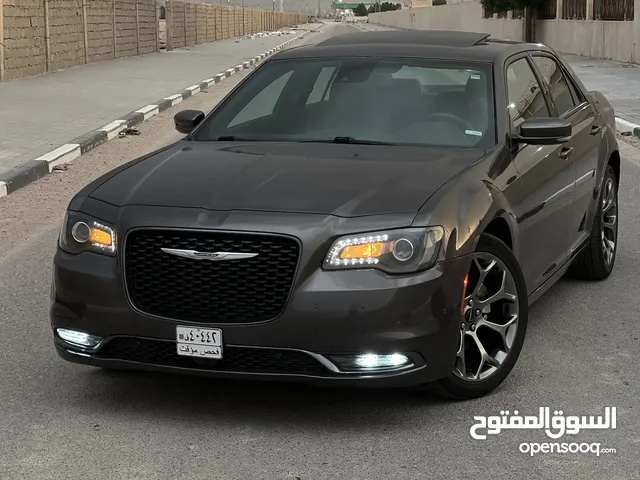 Chrysler 300 2022 in Basra