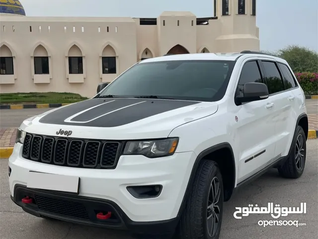 Used Jeep Grand Cherokee in Al Batinah