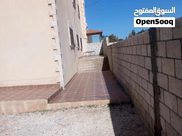 130 m2 5 Bedrooms Apartments for Sale in Amman Al-Muwaqqar