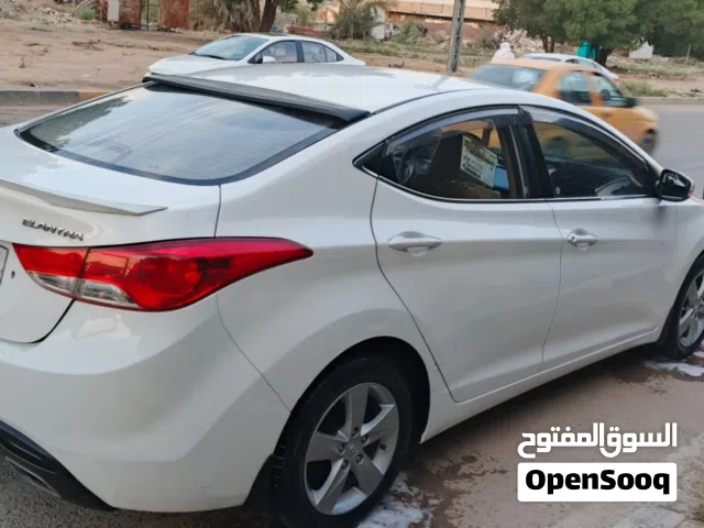 2014 هيونداي النترا