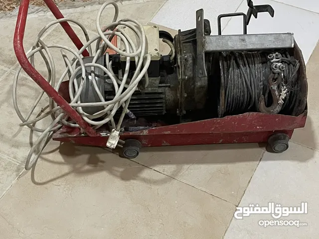 ونش مع سيبته بحالة ممتازة للبيع