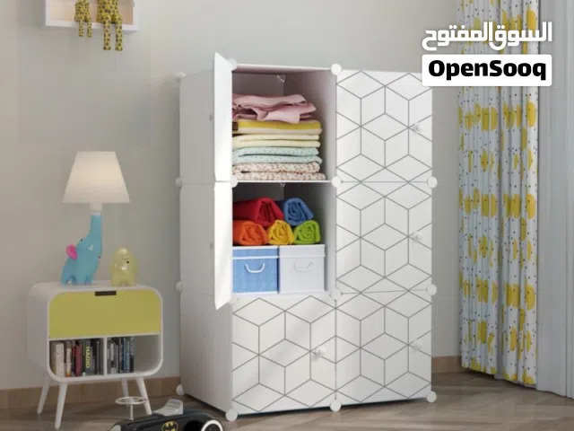 خزانة أطفال بلاستيكية بيضاء مكونة من 6 صناديق و مكان لتعليق الملابس المقاس 111*74*37سم