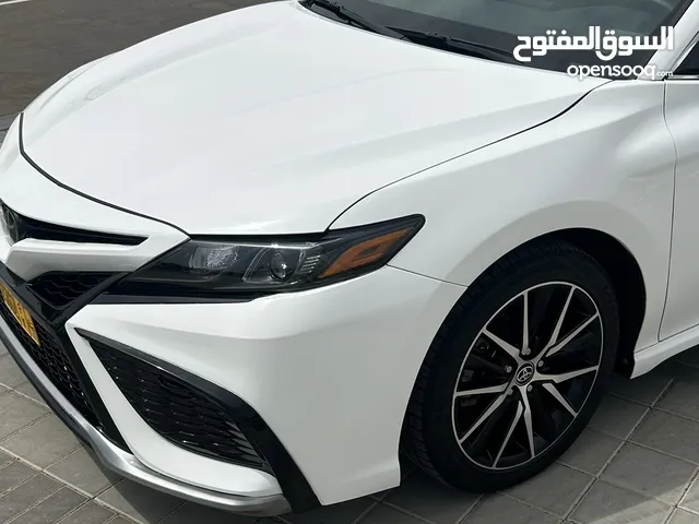 للبيع تويوتا كامري 2023 SE