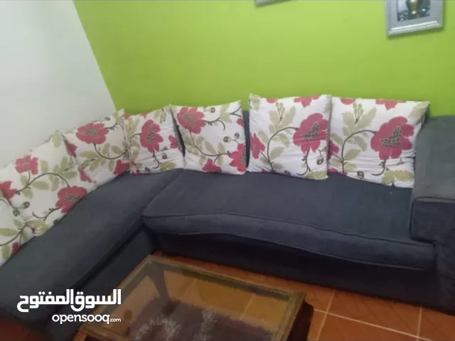 ركنة خشب زان تحتاج تنجيد