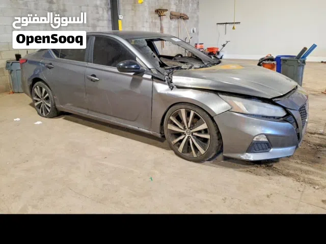 2019 جيب جراند شيروكى Limited