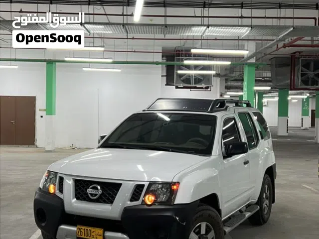 للبيع نيسان اكستيرا 2012 نظيف جدا استخدام الشخصي بدون حوادث