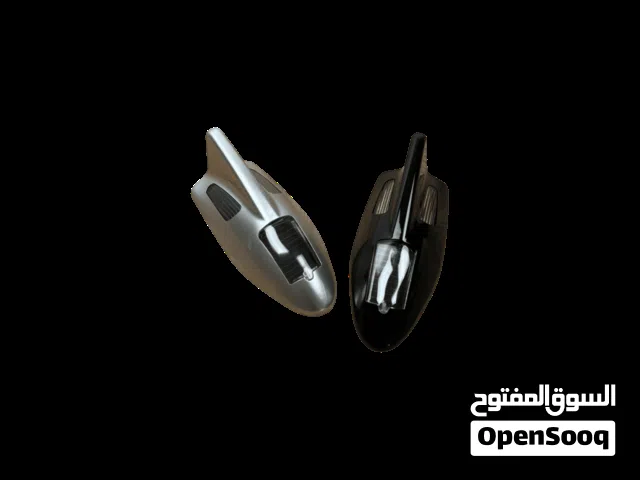 زعنفة ضوئية خلفية تعمل بالطاقة الشمسية للسيارة