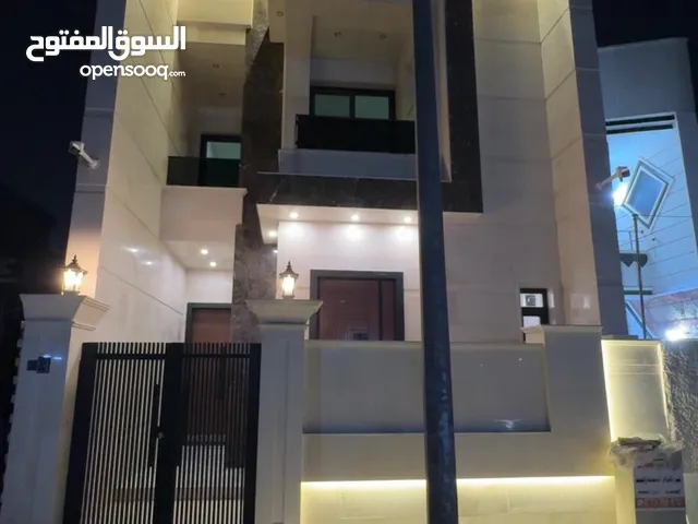 500 m2 4 Bedrooms Townhouse for Sale in Baghdad Qadisiyyah