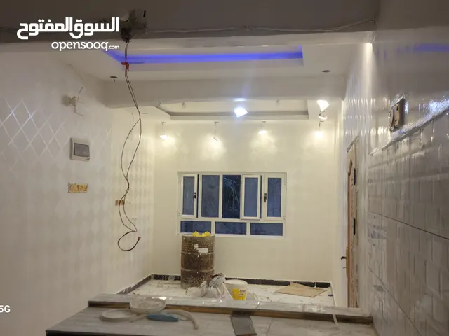 150 m2 5 Bedrooms Apartments for Sale in Ibb Dhihar