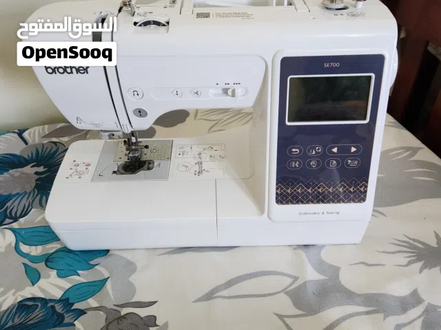 sewing machine SE700 ماكينة خياطة