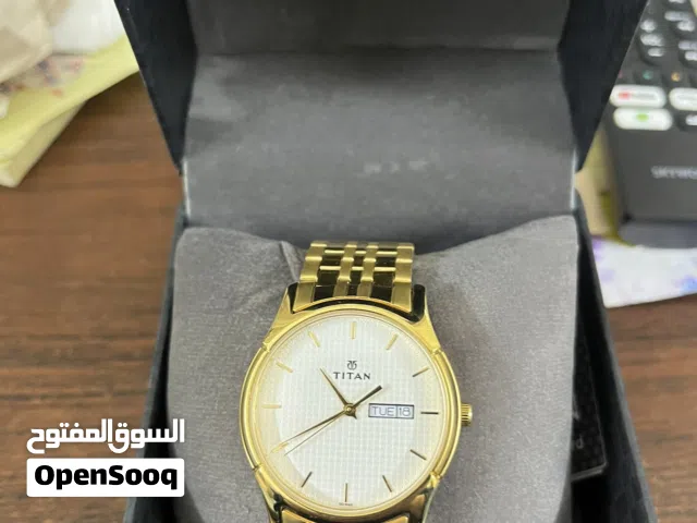 new watch Titan   not used. very quality