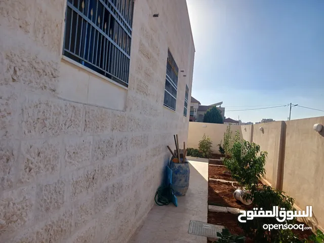 230 m2 3 Bedrooms Townhouse for Sale in Irbid Al Sareeh
